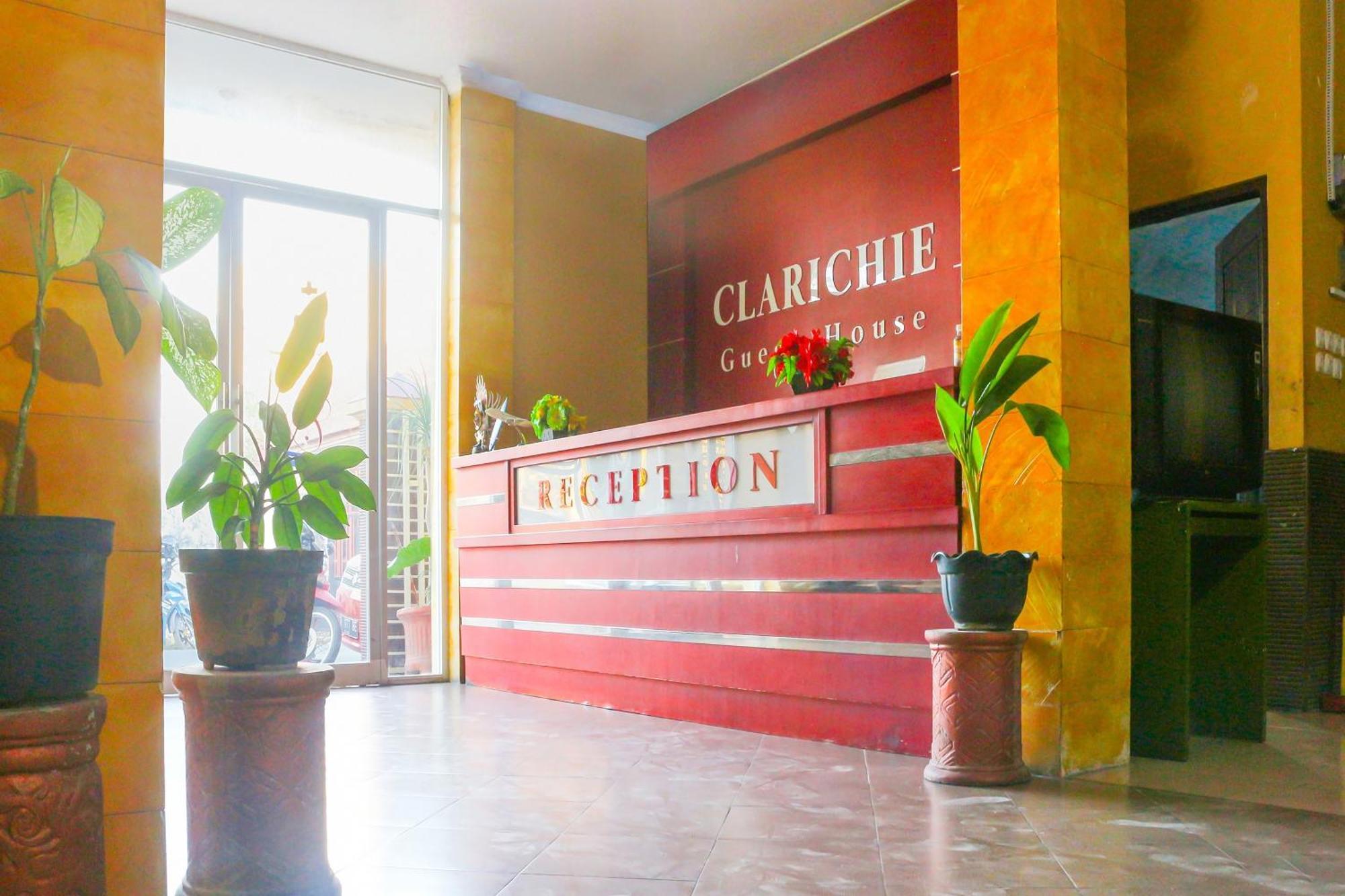 Spot On 3605 Clarichie Guest House Kupang  Exteriör bild